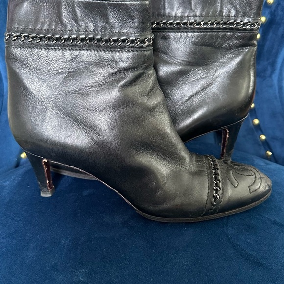 Chanel Vintage Women’s Boots - Picture 3 of 11